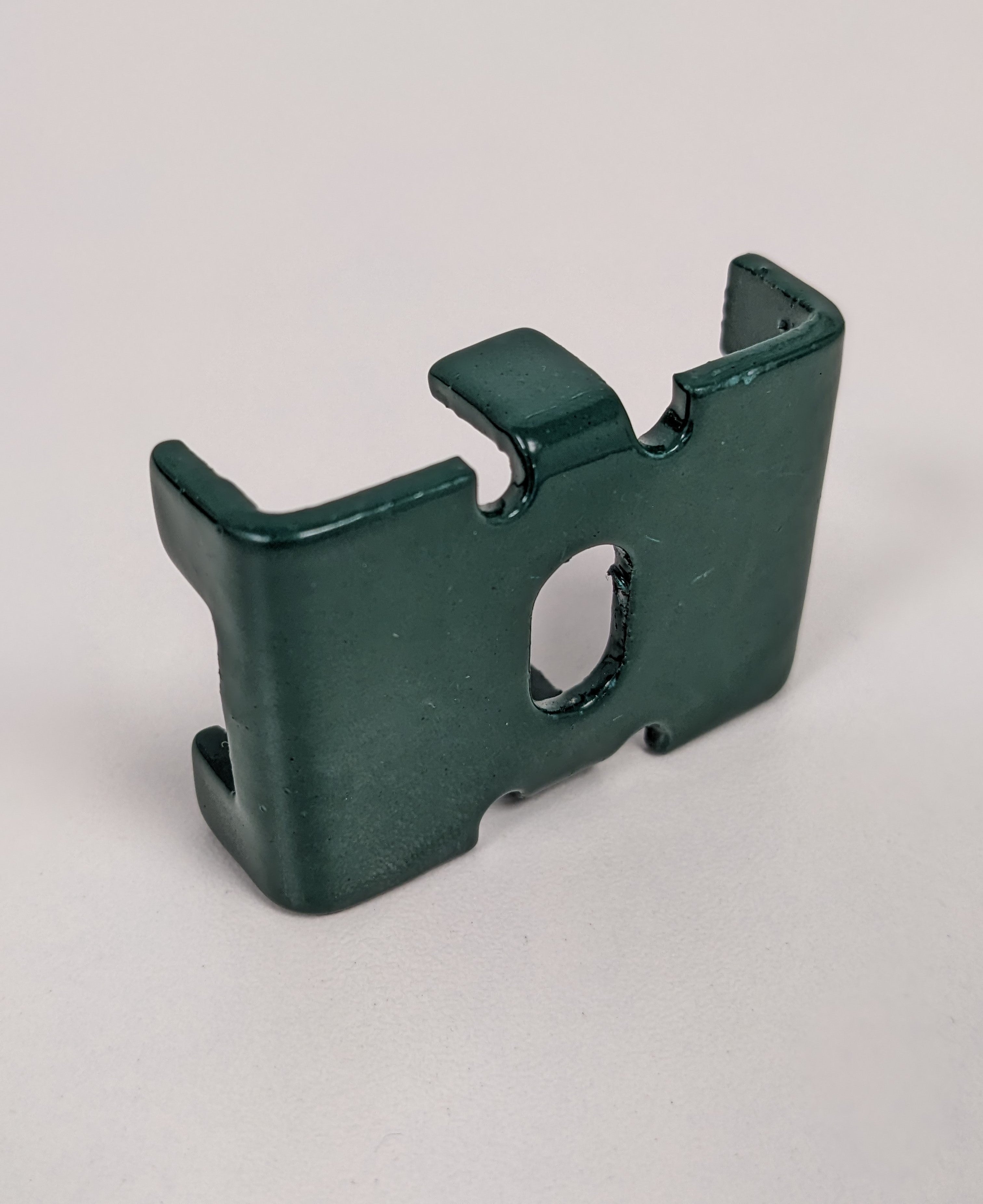 868 Mesh Fencing Clips (100nr) – Fastline Fencing Supplies